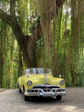 Cuban old time car Photo by Janice Kwan